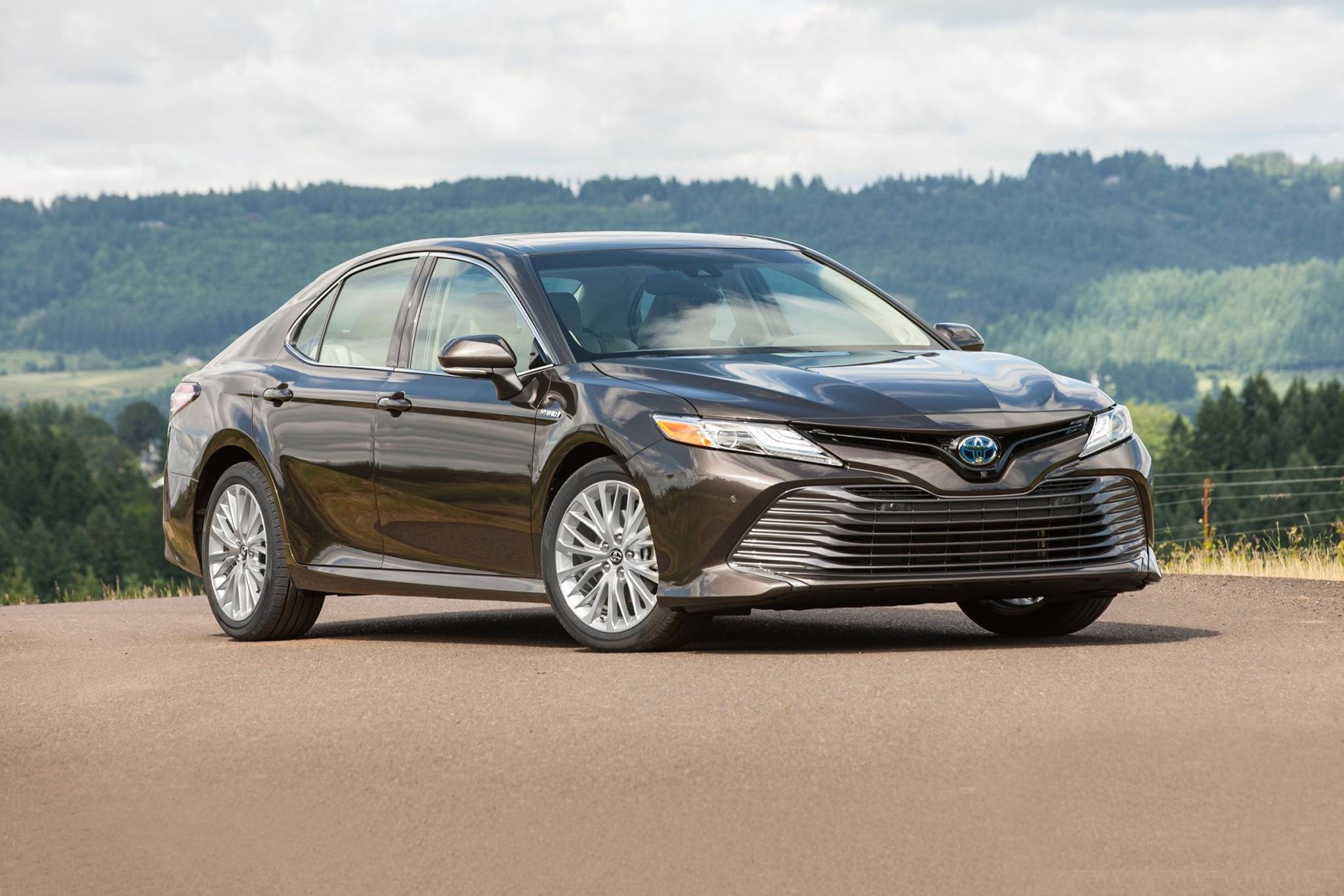 2018 Toyota Camry Hybrid Specs Prices Vins And Recalls Autodetective